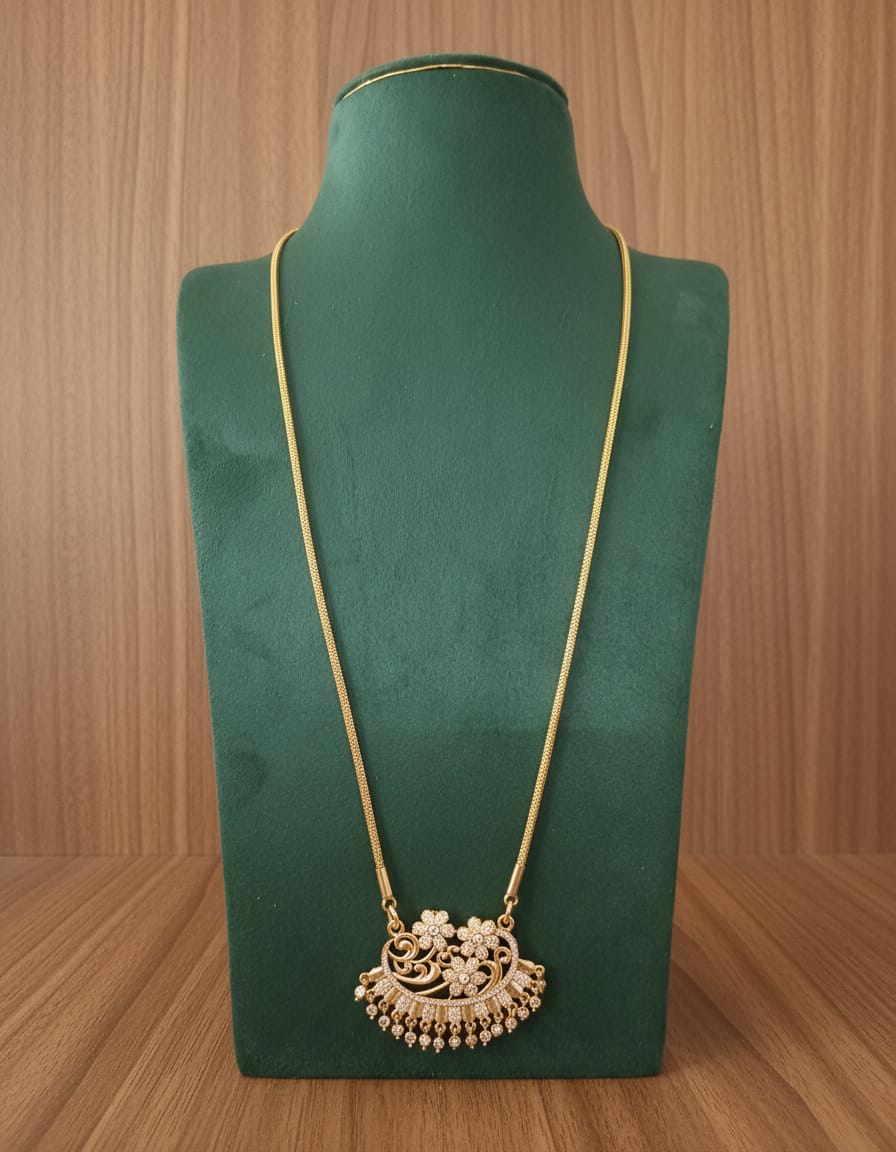 ad-stone-gold-finish-dollar-chain
