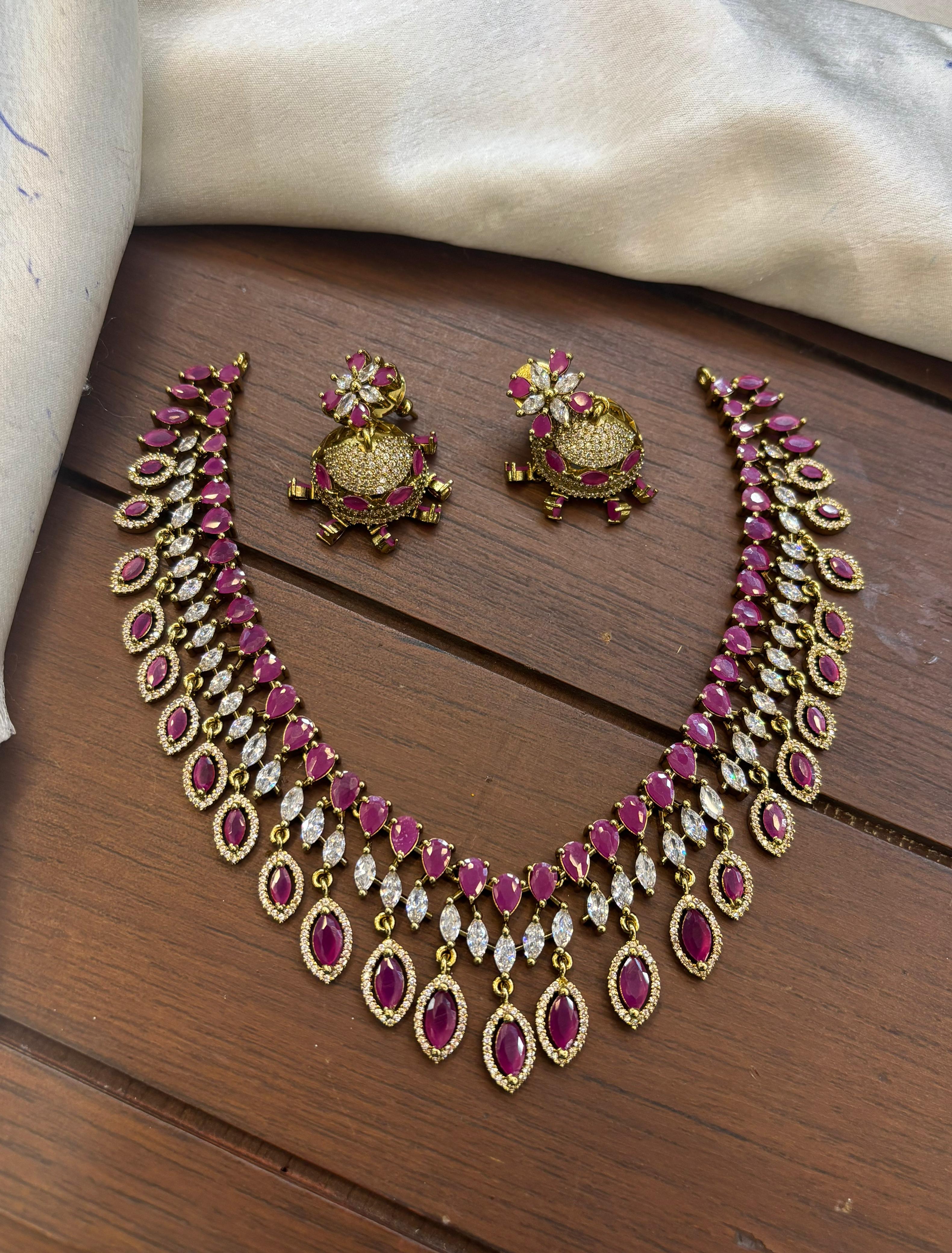 mehndi-polish-ad-stone-necklace-with-jhumka