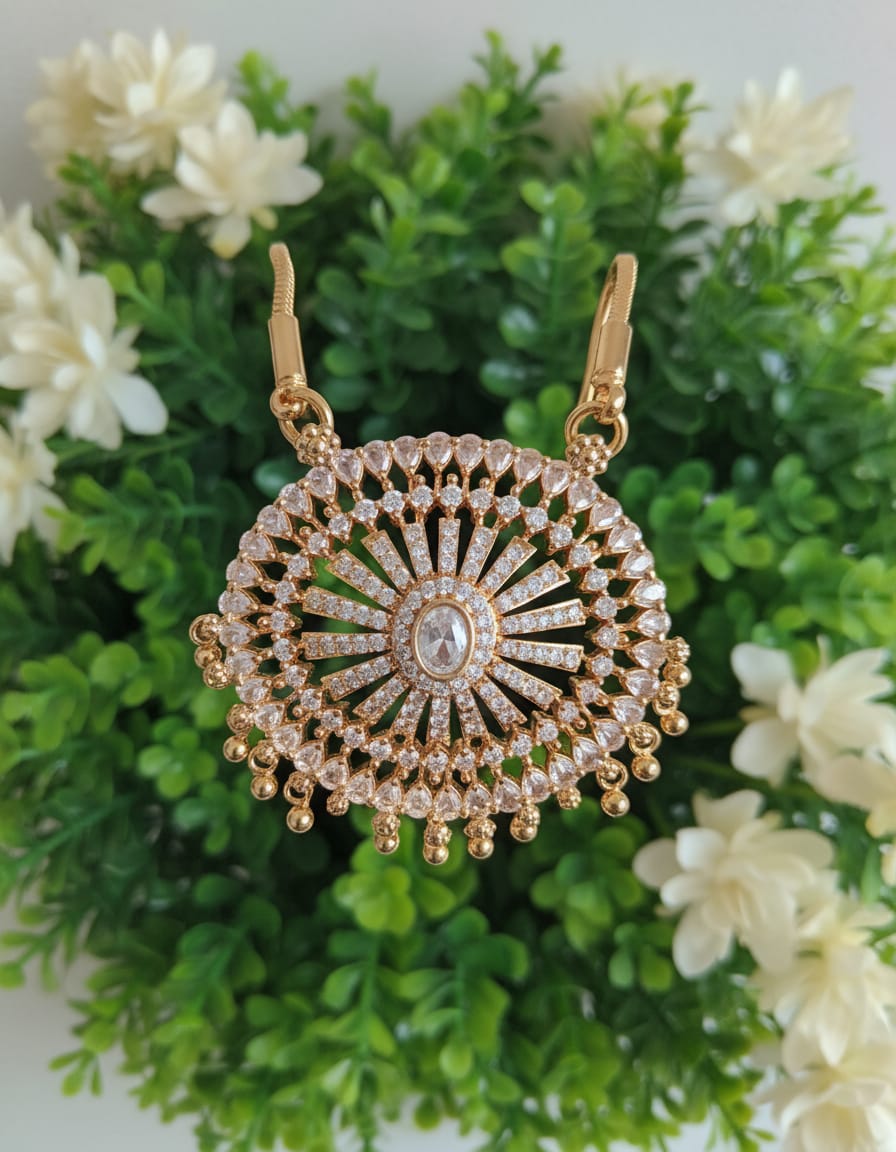 ad-stone-gold-finish-dollar-chain
