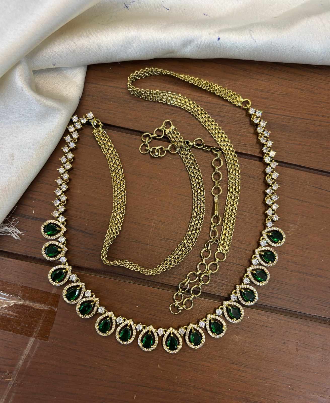 mehndi-polish-ad-stone-hipchian