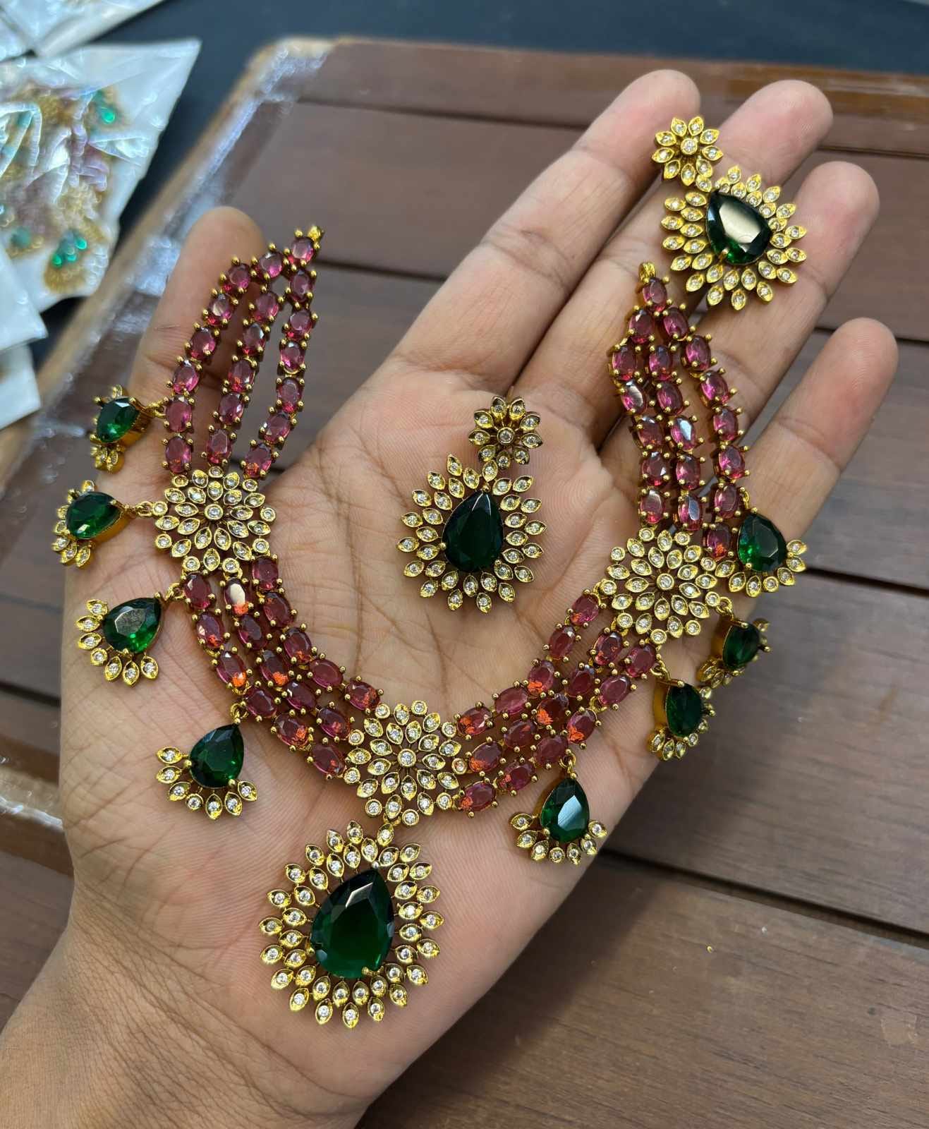 ad-stone-mehndi-polish-necklace-set