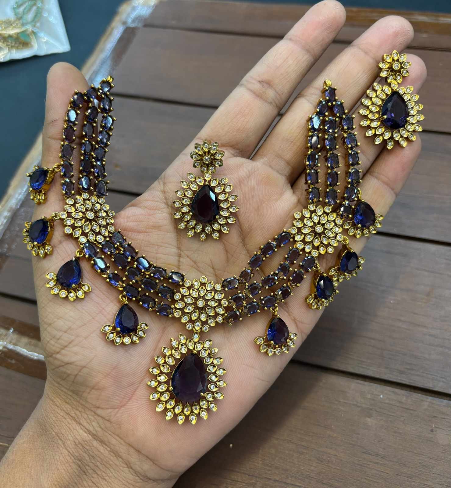 ad-stone-mehndi-polish-necklace-set