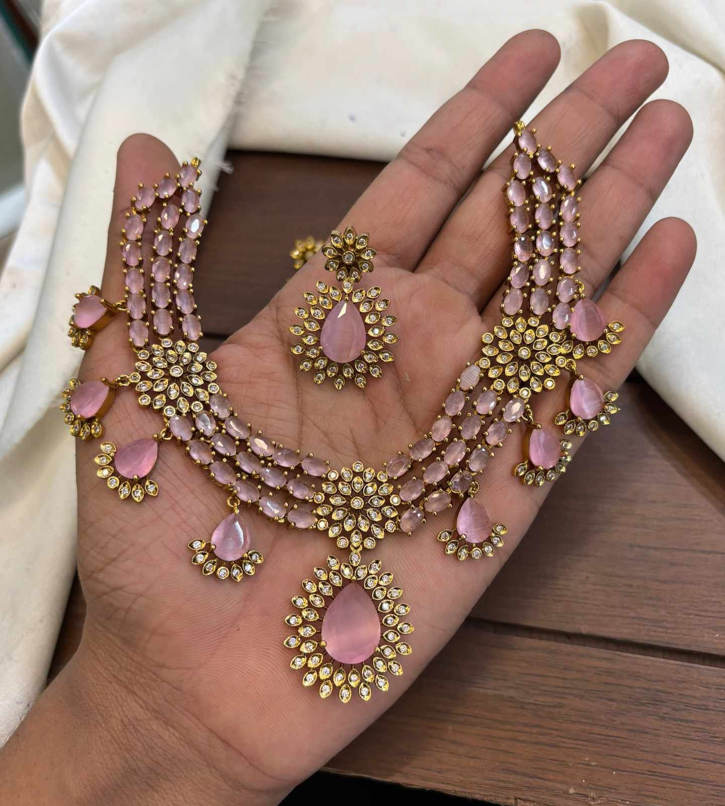 ad-stone-mehndi-polish-necklace-set
