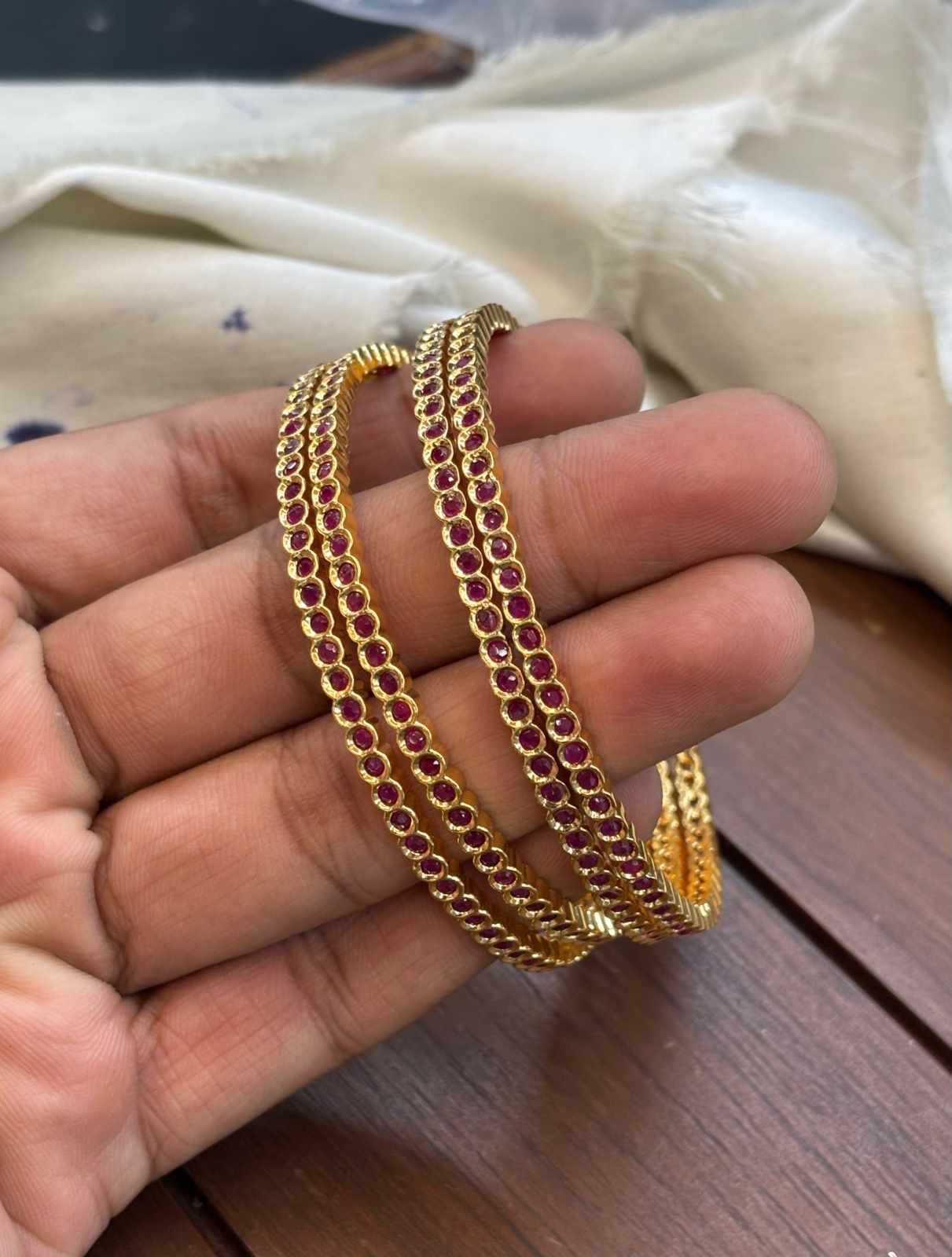 gold-finish-kemp-stone-bangles