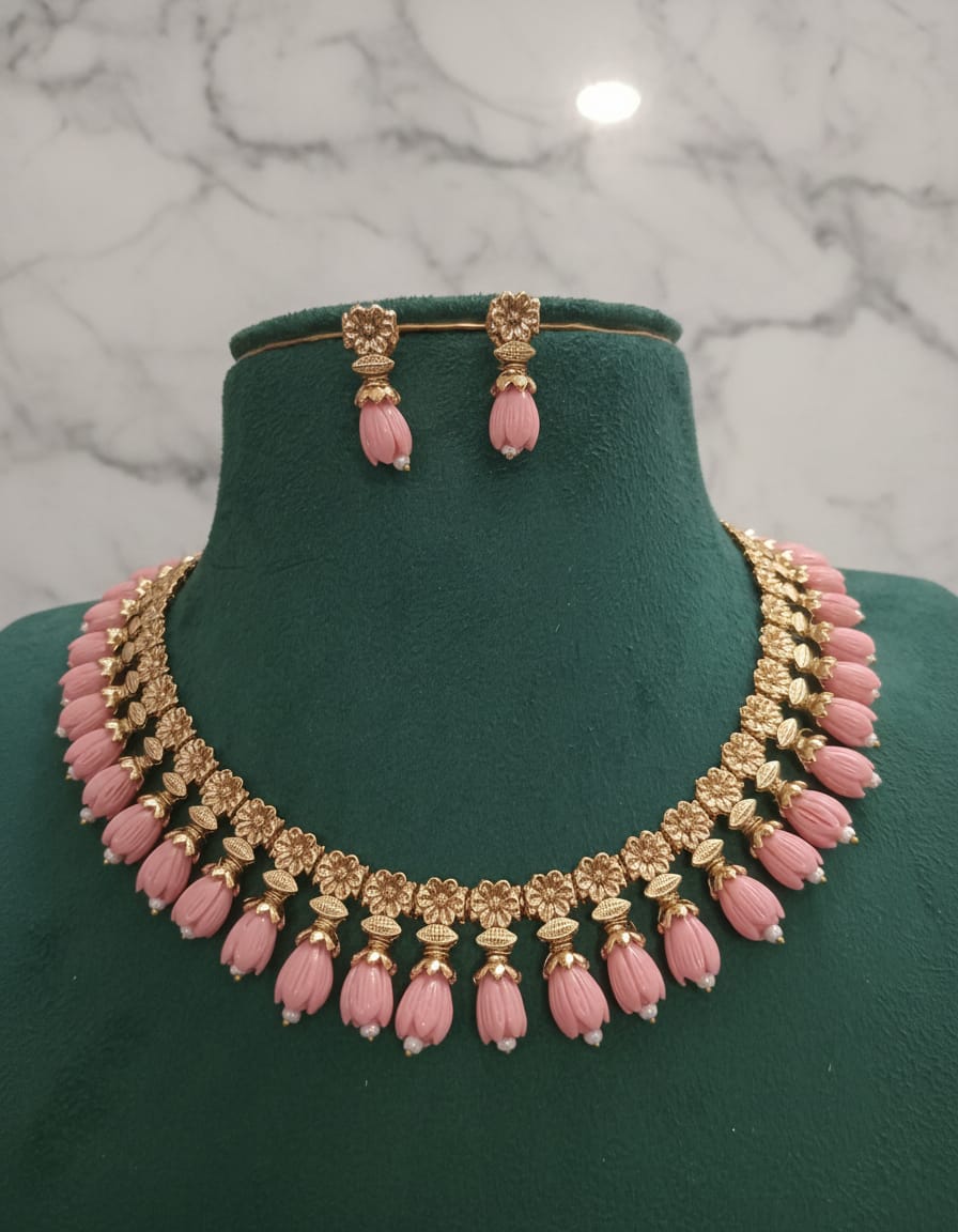matt-finish-pavazhamalli-necklace-set
