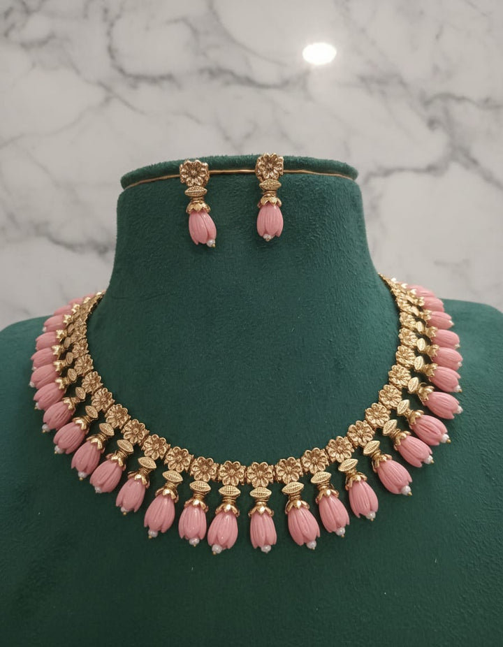 Matt Finish Pavazhamalli Necklace Set