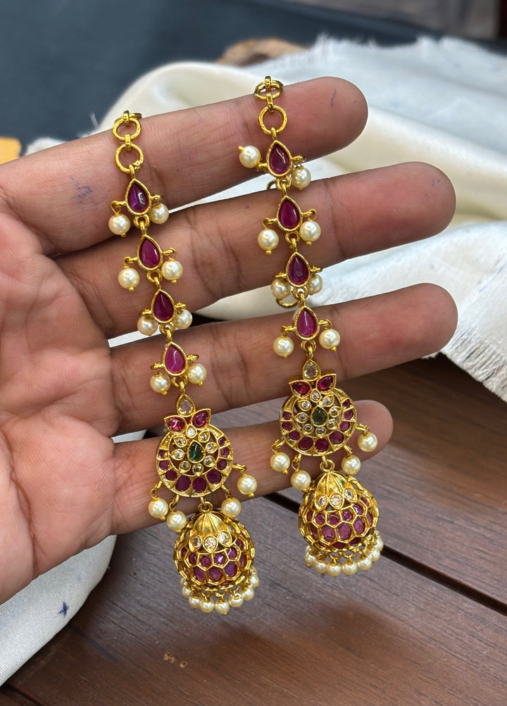 Kemp Stone Gold Finish Jhumka with Mattal