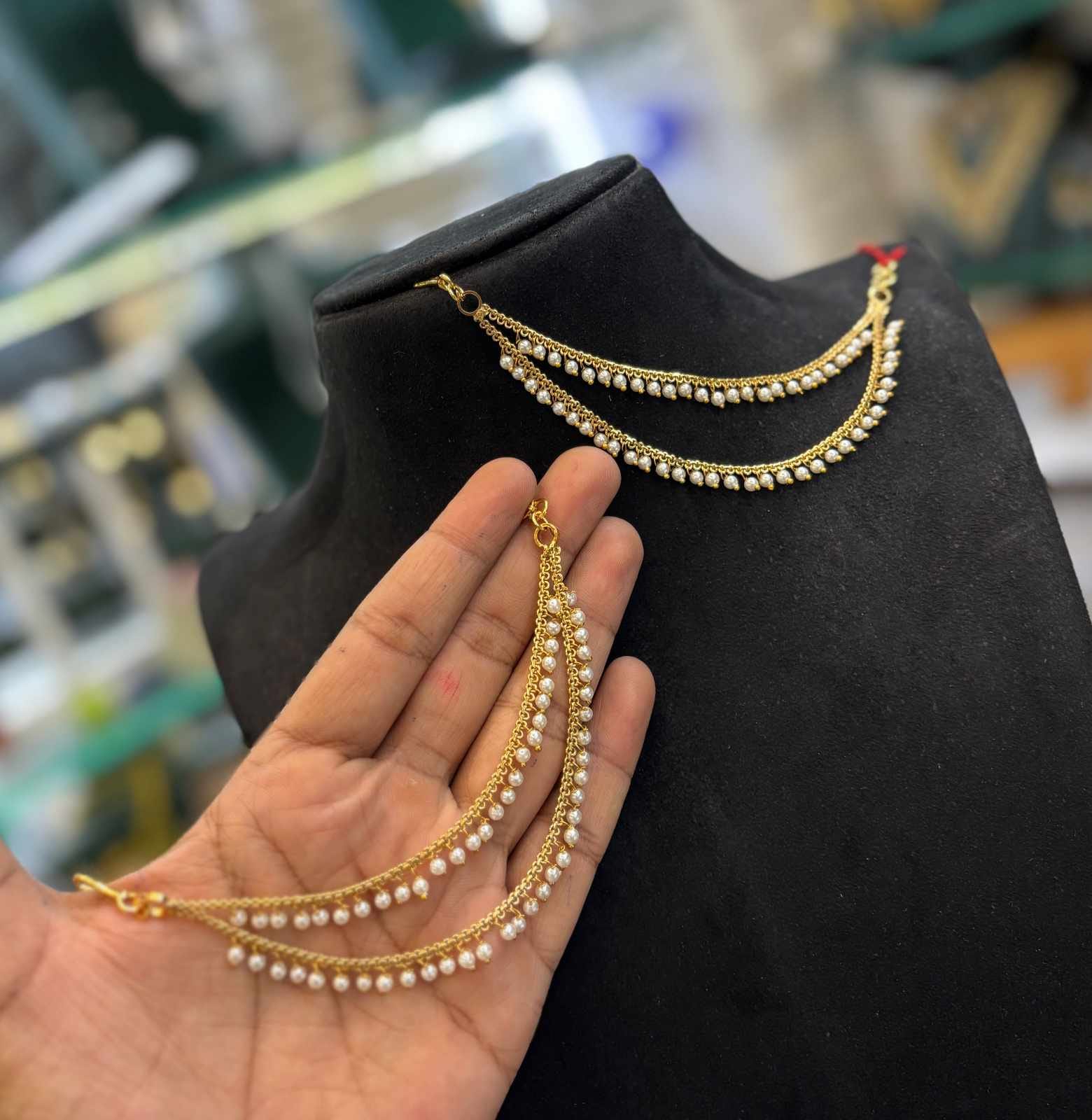 gold-finish-2-layer-pearl-earchain