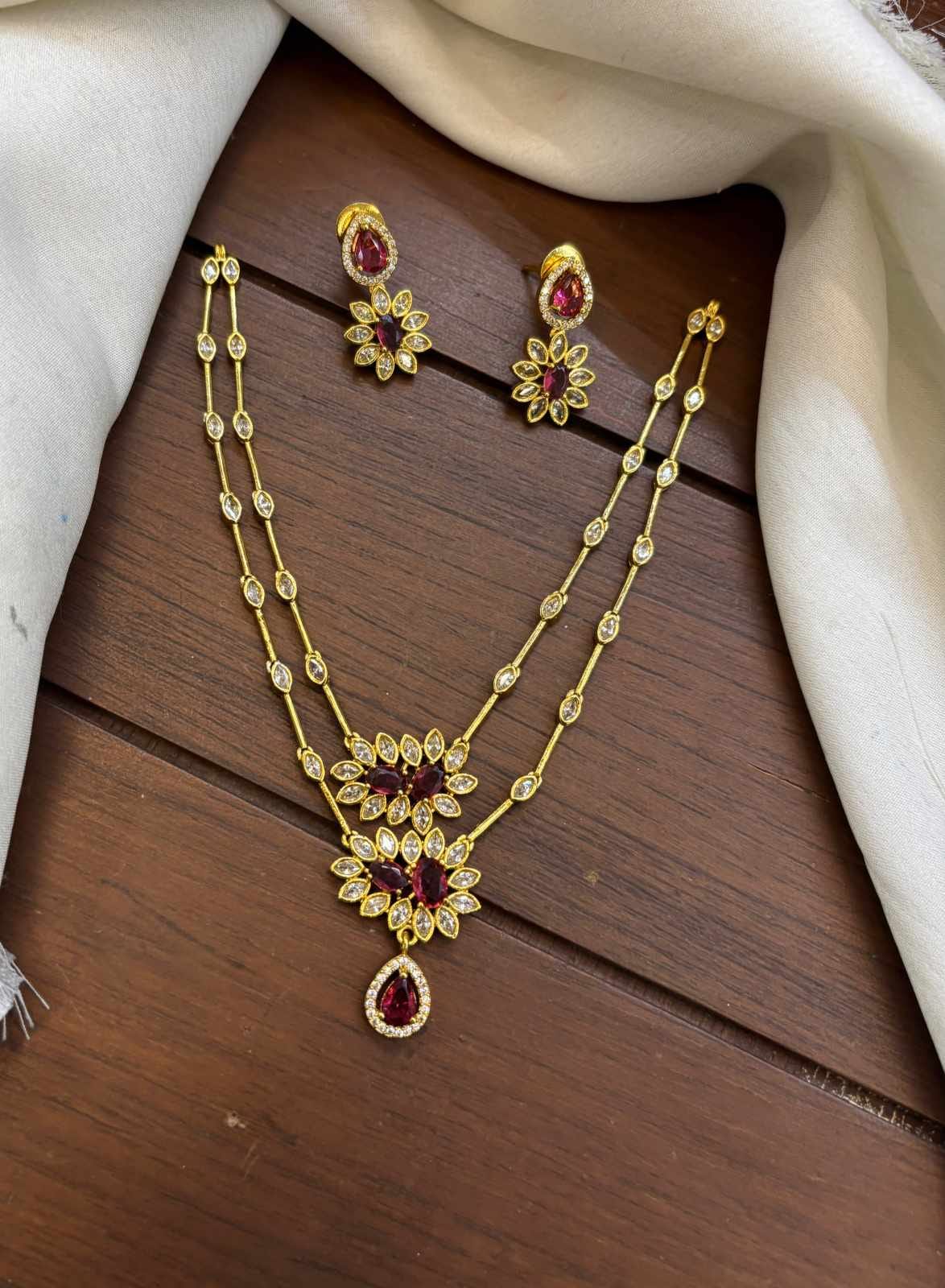 ad-stone-gold-finish-two-layer-necklace-set