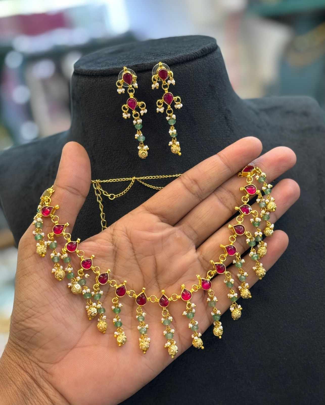 gold-finish-kemp-stone-beads-necklace-set