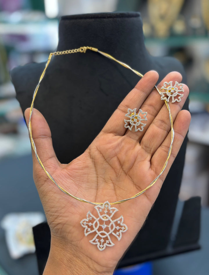 GJ Polish AD Stone Necklace Set