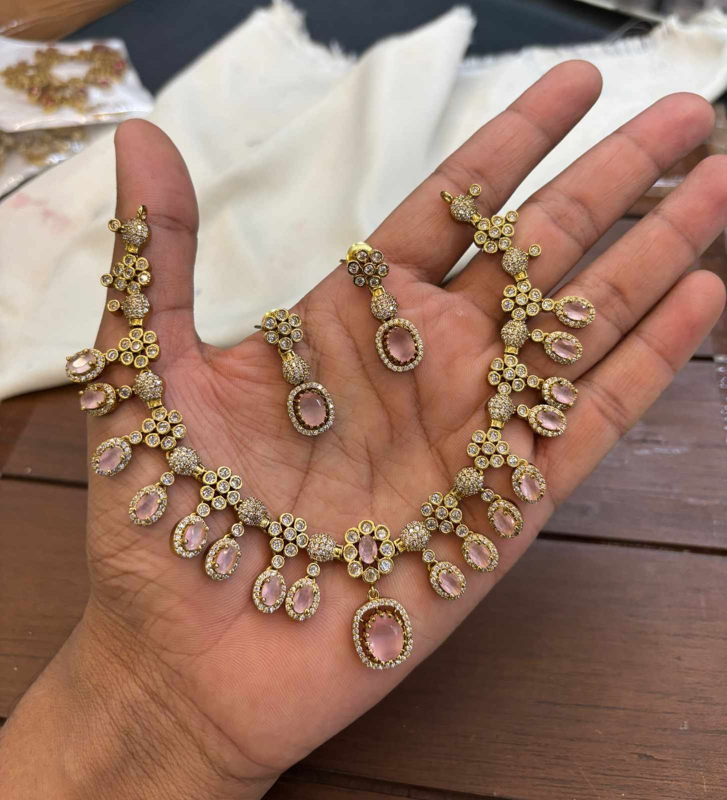 gold-finish-ad-stone-necklace-set