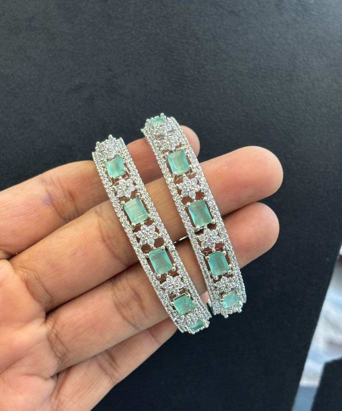 silver-polish-ad-stone-bangles