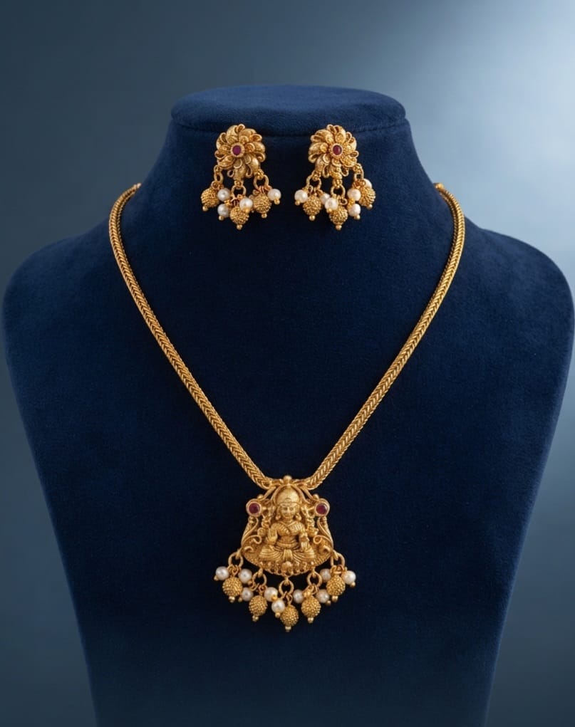 gold-finish-ad-stone-lakshmi-necklace-set