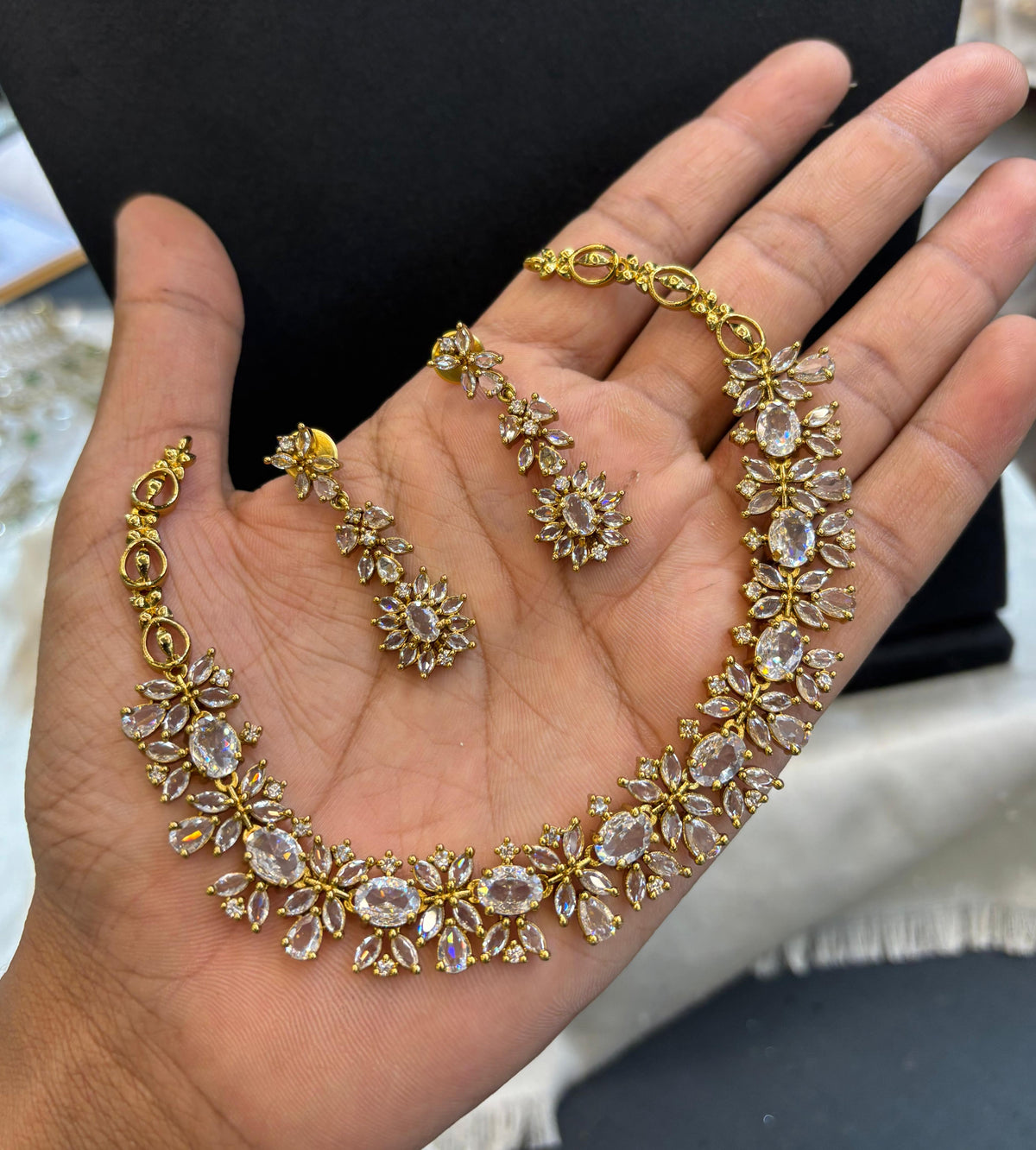 gold-finish-ad-stone-necklace-set