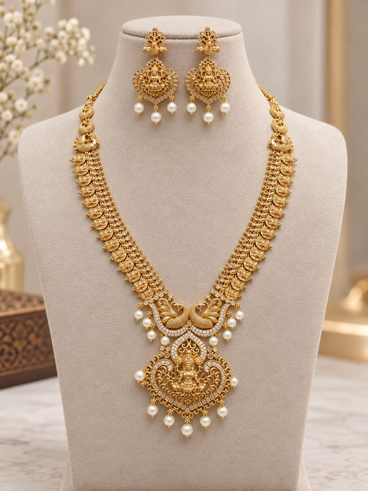 Matt Finish Lakshmi Mid Haram Set