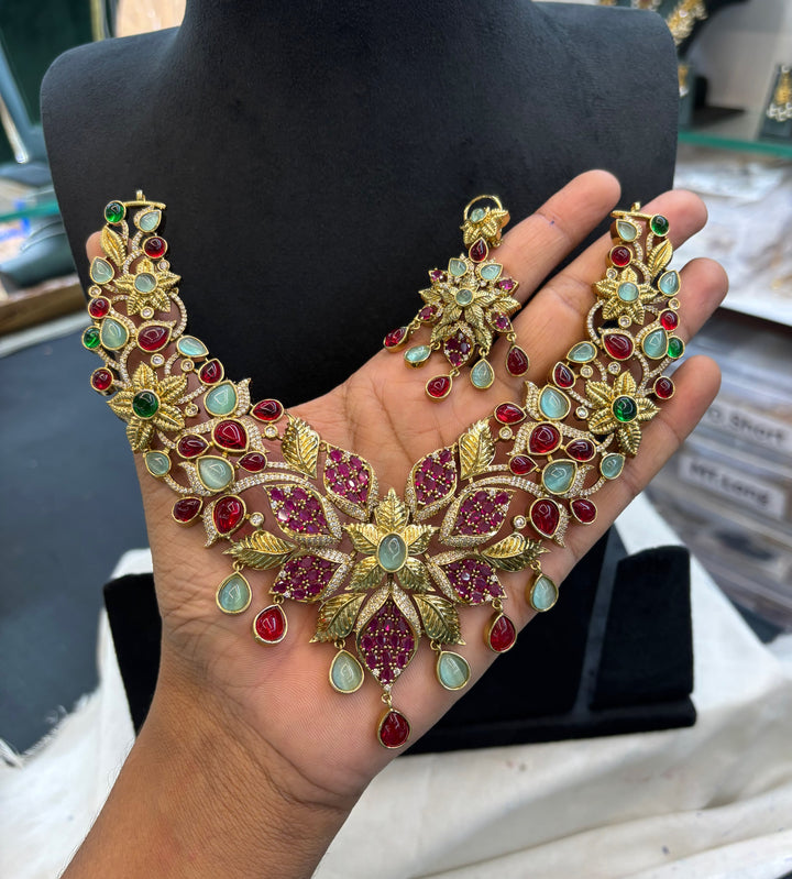 Mehndi Polish Moissanite Stone Necklace Set
