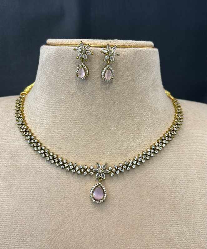 gj-polish-ad-stone-necklace-set