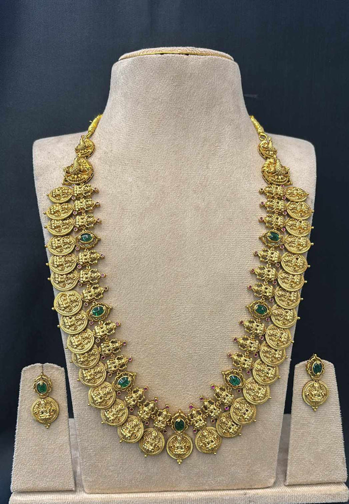 Sriyas Collections