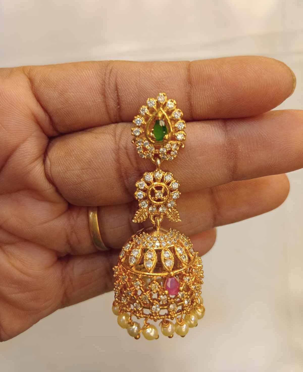 matt-finish-ad-stone-earrings