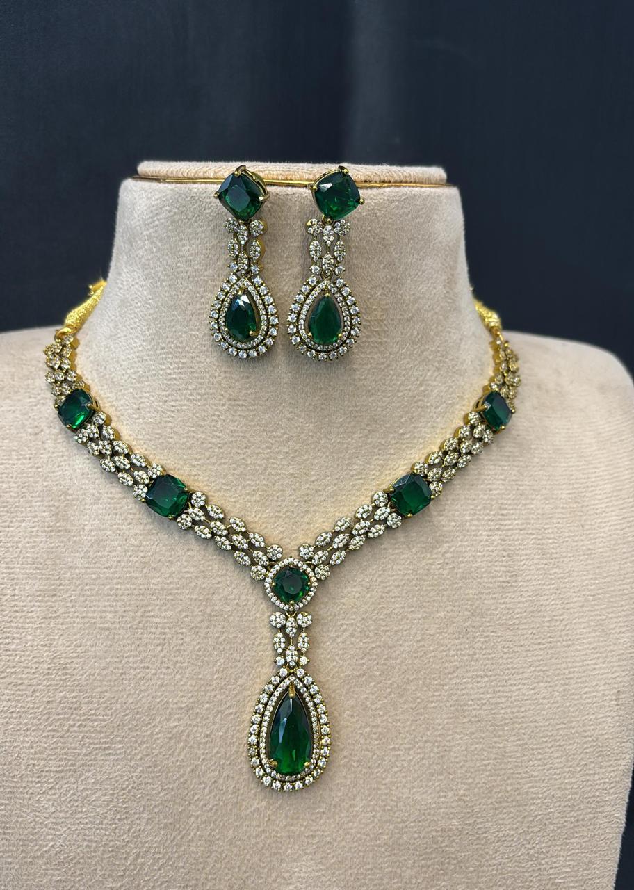 ad-stone-mehndi-polish-necklace-set