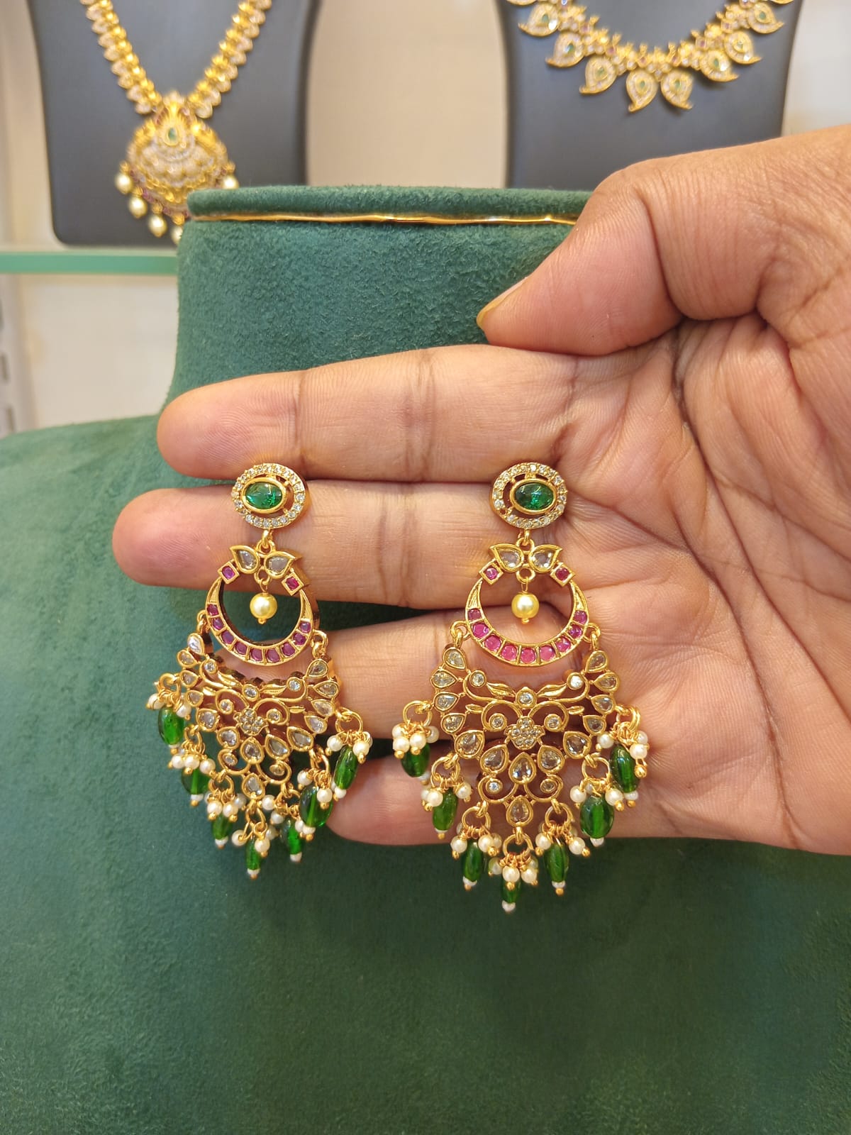kemp-stone-chandbali-earrings