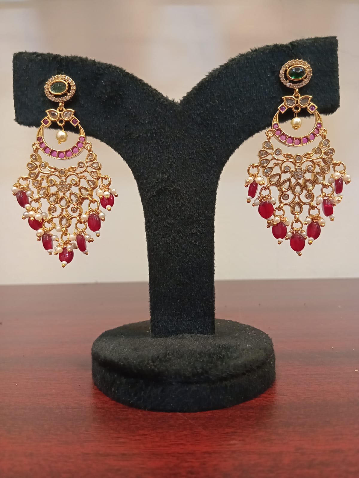 kemp-stone-chandbali-earrings