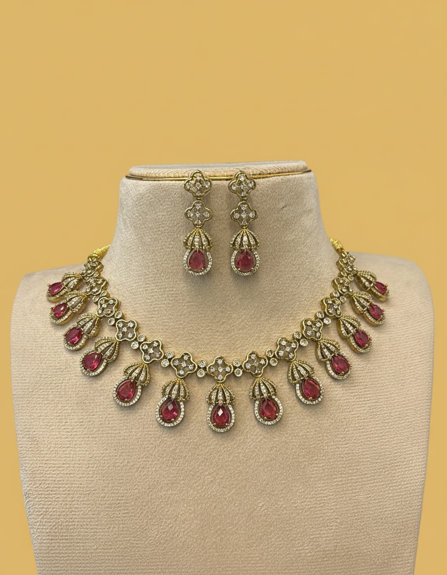mehndi-polish-ad-stone-necklace-set