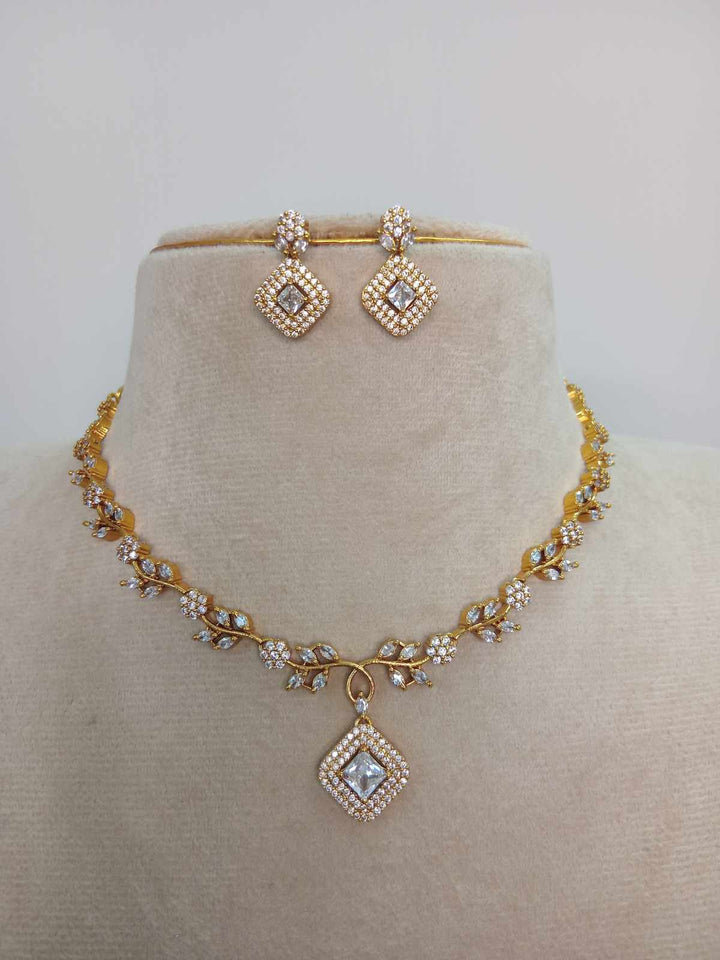 AD Stone Necklace Set