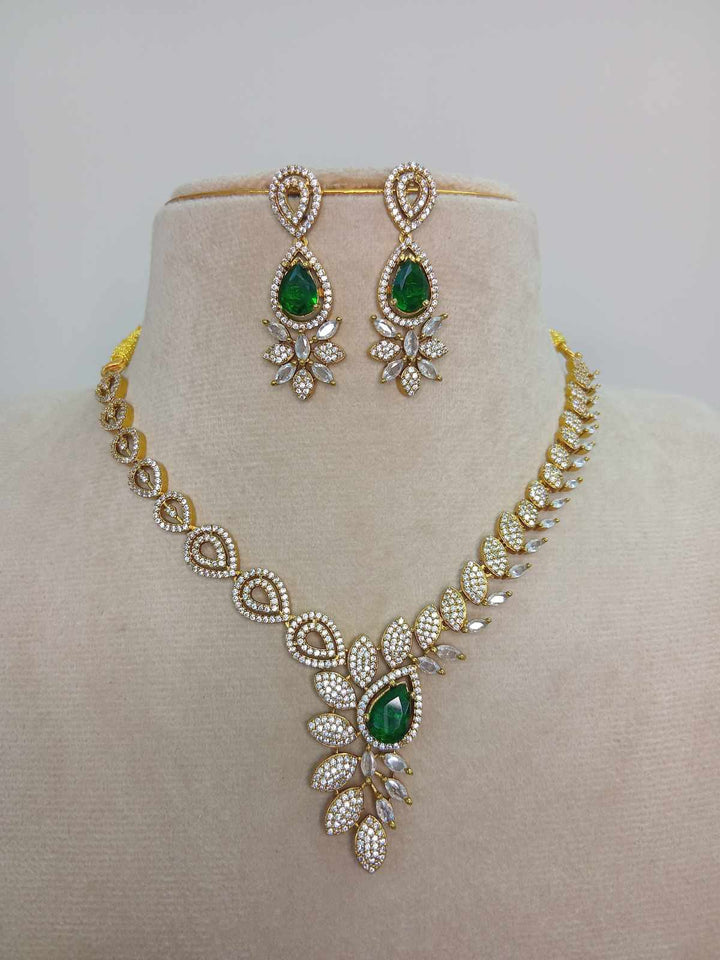 AD Stone Necklace Set
