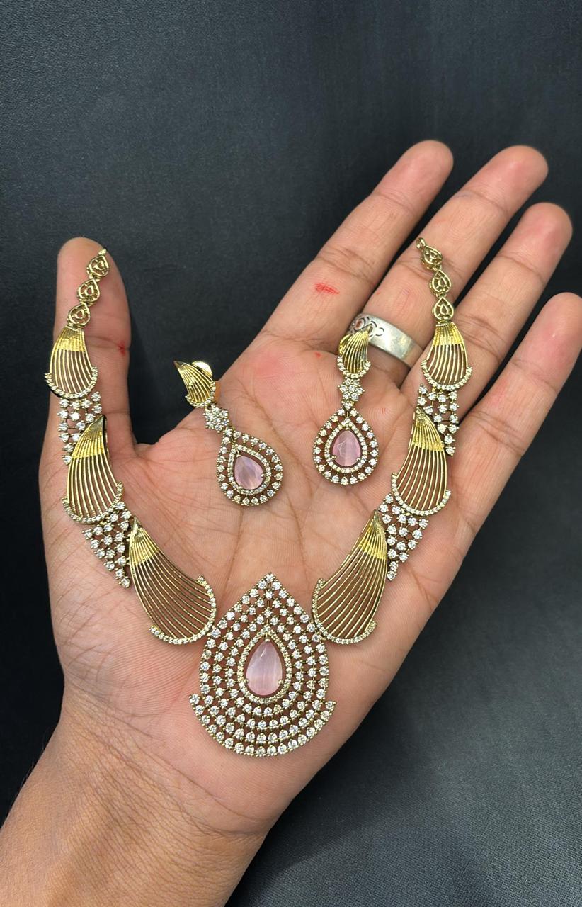 mehndi-polish-ad-stone-necklace-set