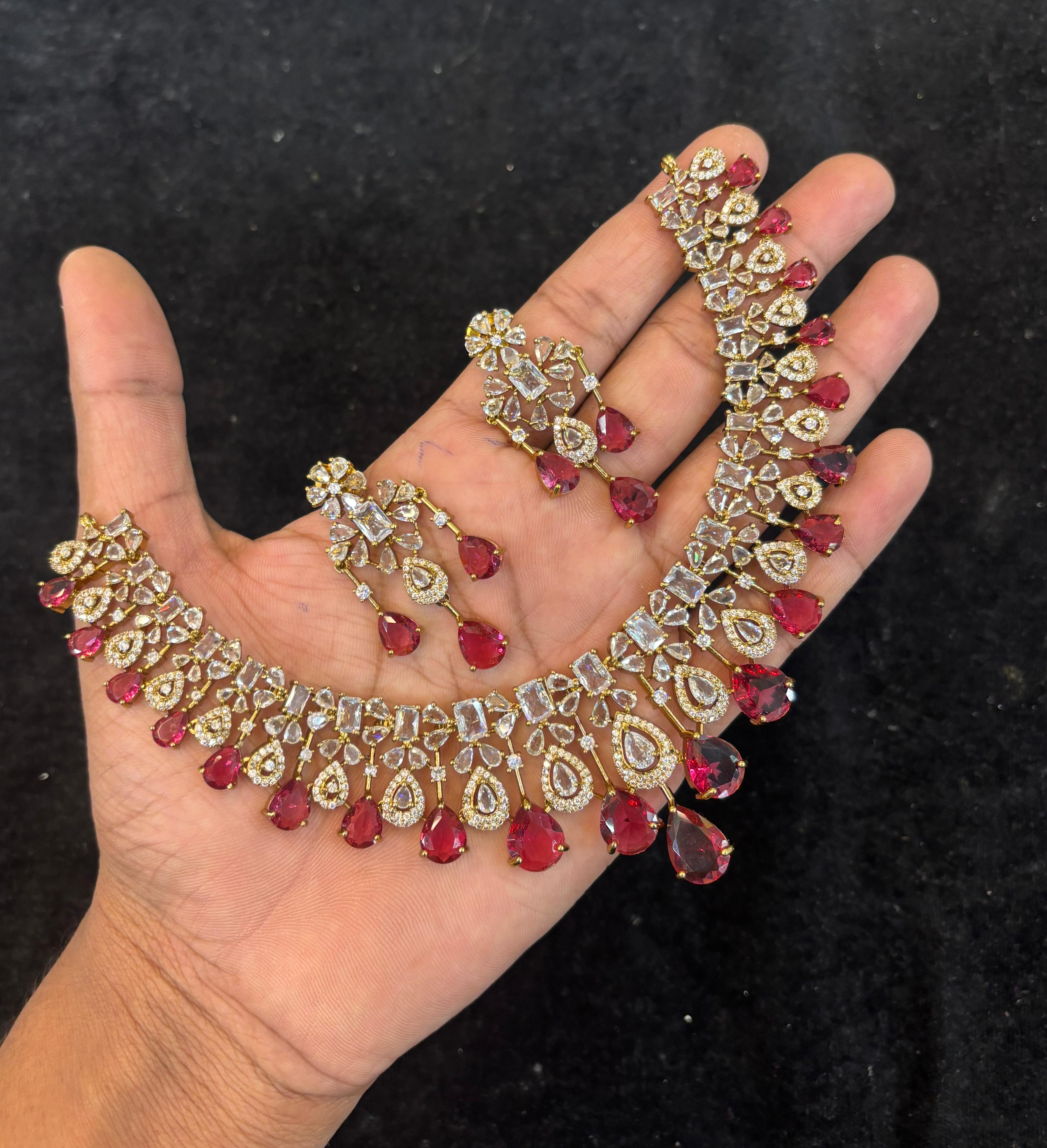 mehndi-polish-ad-stone-necklace-set