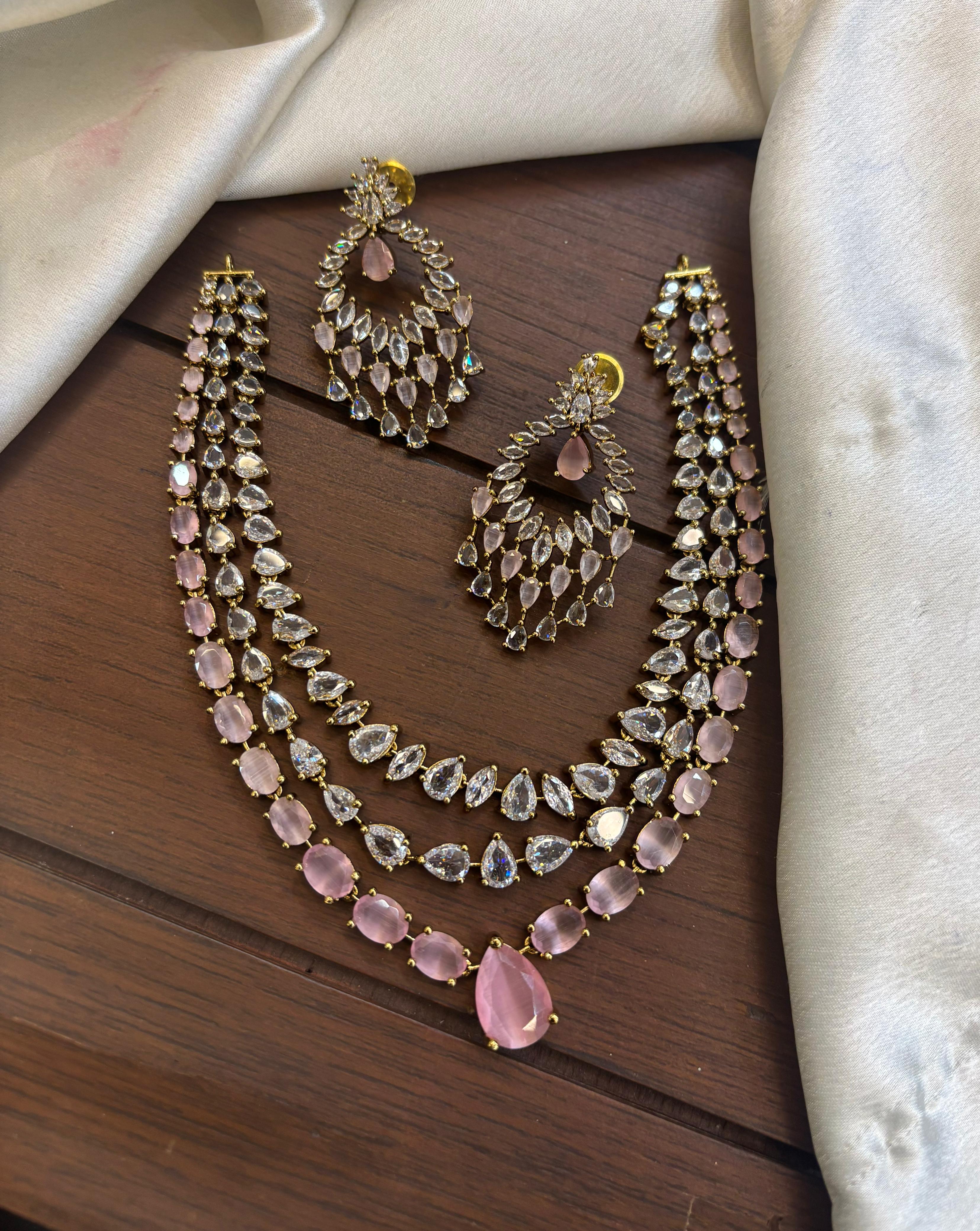 mehndi-polish-ad-stone-layer-necklace-set