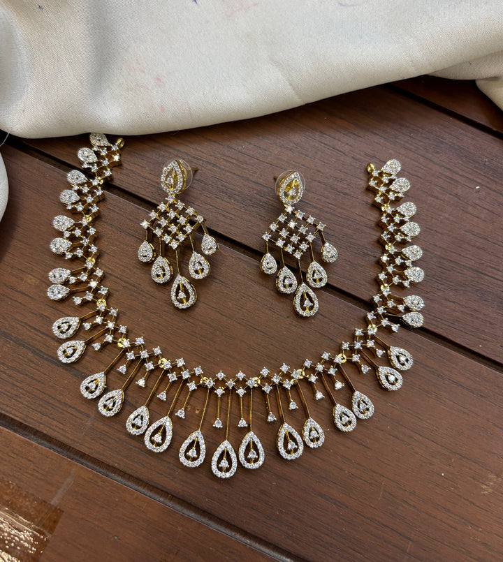 GJ Polish AD Stone Necklace Set