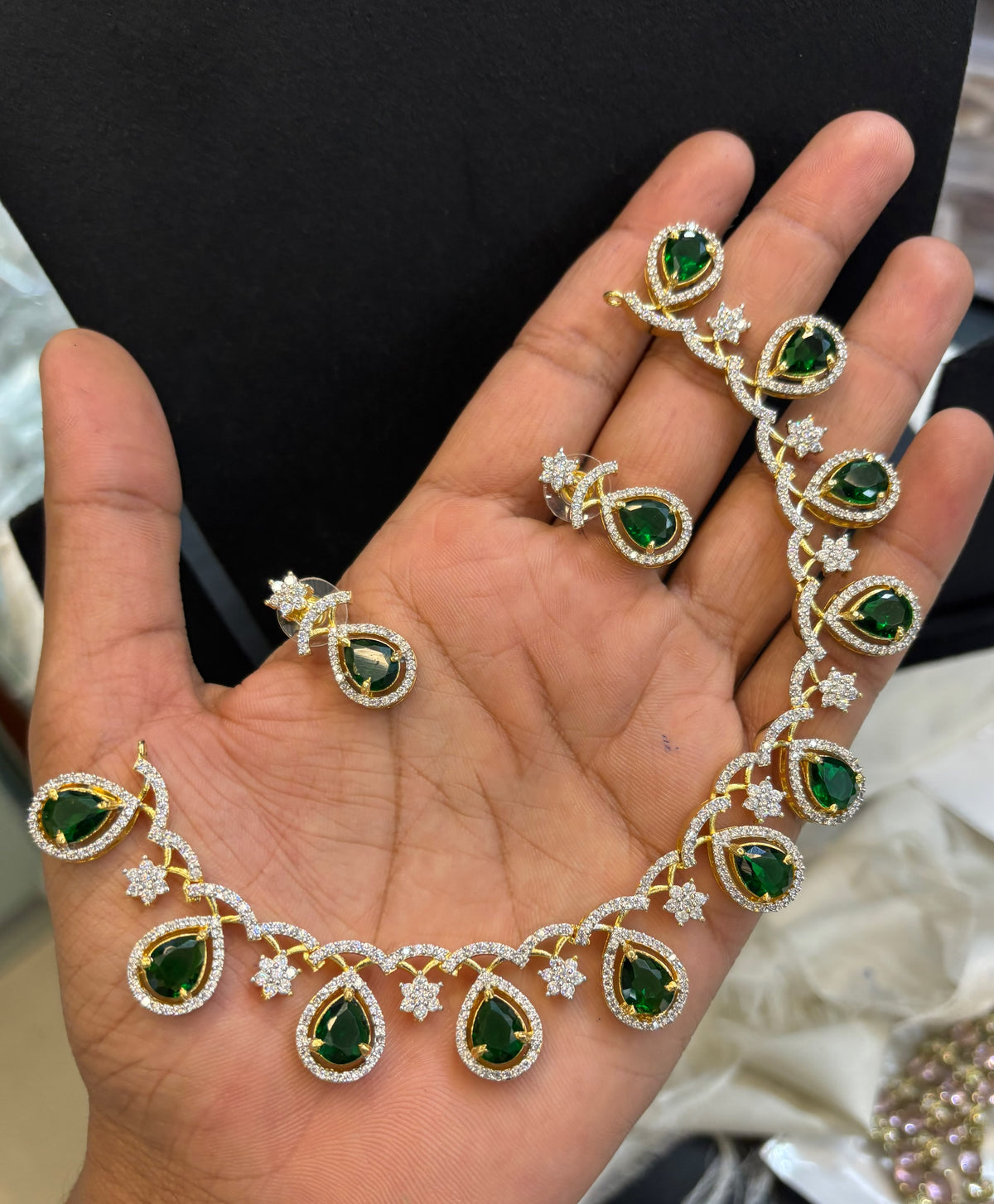 gj-polish-ad-stone-necklace-set