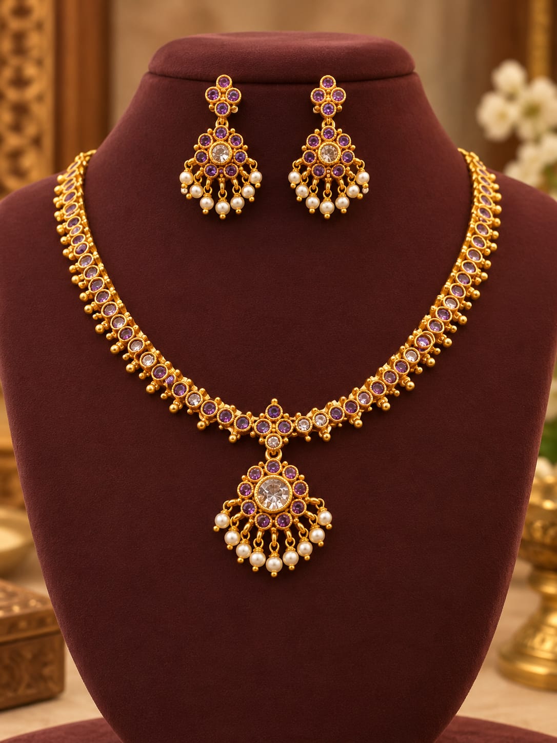 kemp-stone-gold-finish-necklace-set