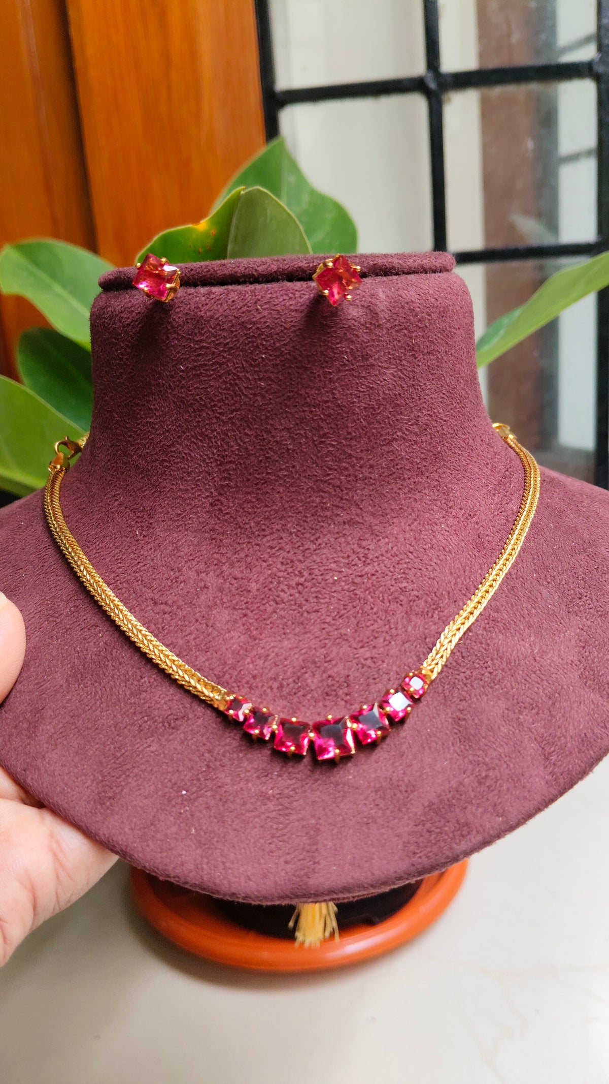 gold-finish-ad-stone-necklace-set