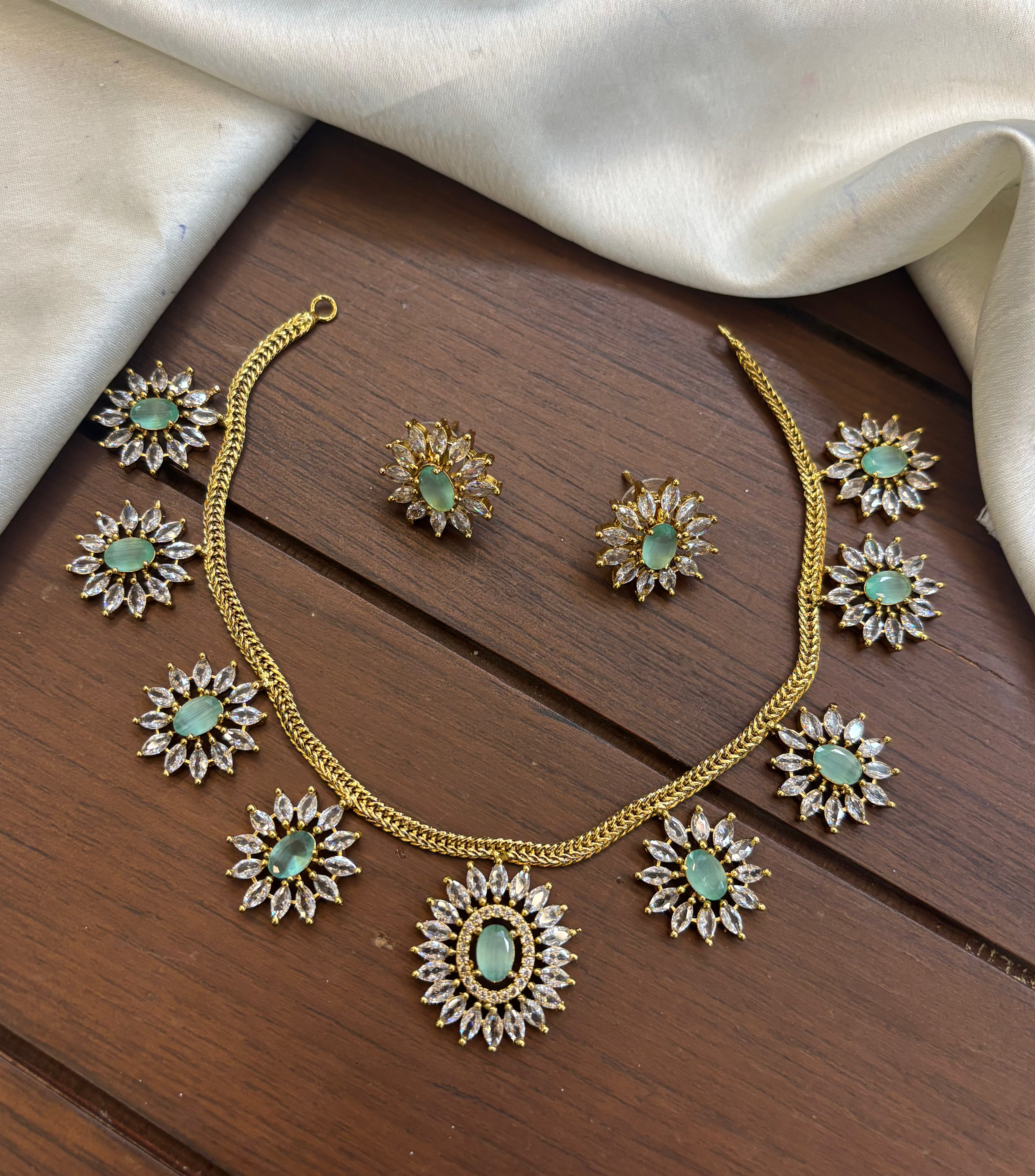 adstone-necklace-set